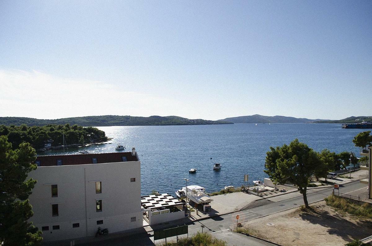 Mars Lägenhet Trogir Exteriör bild